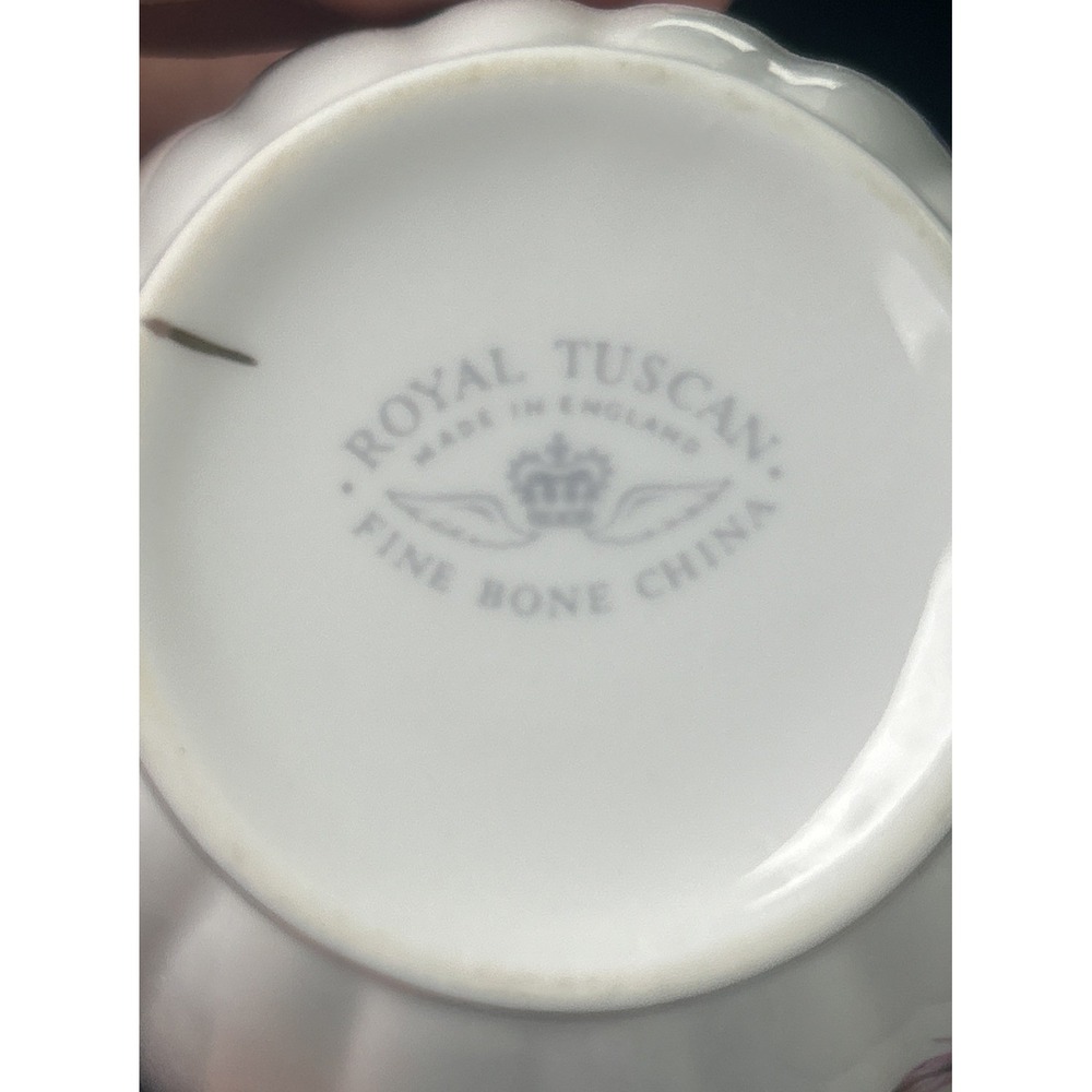 Vintage Royal Tuscan Fine Bone China Cup/Saucer Set Mini Floral Pattern - Picture 2 of 15